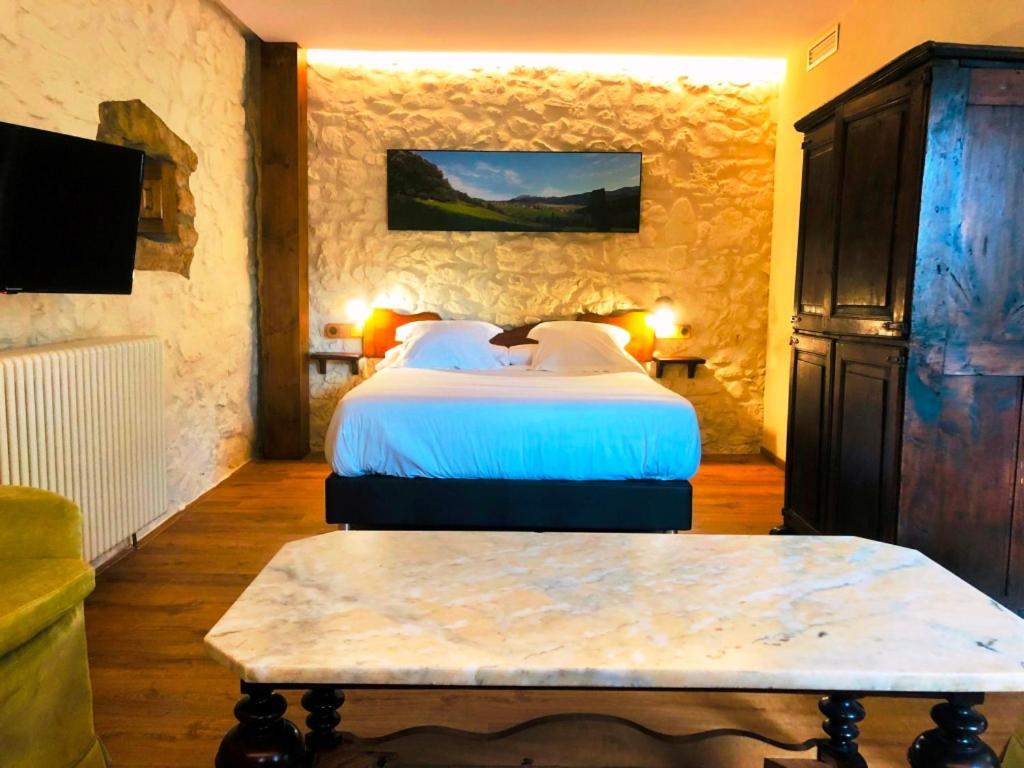 Posada La Torre De La Quintana ลีเอนโด ภายนอก รูปภาพ